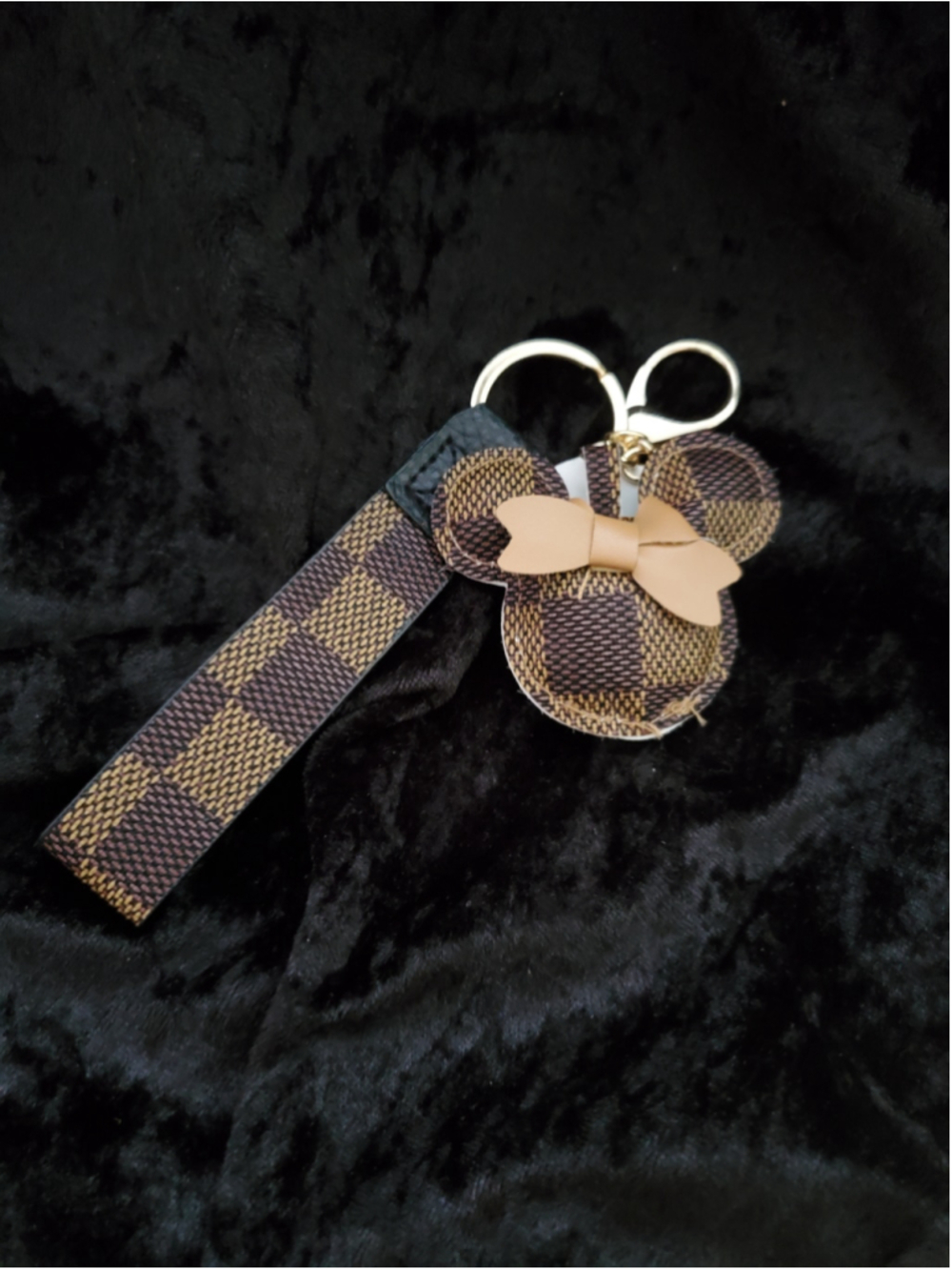Minnie Mouse Key chain- so cute